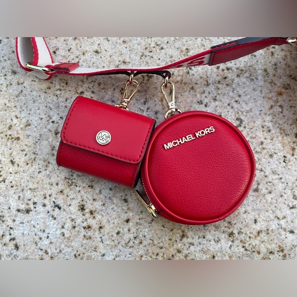 MICHAEL KORS Jet Set Medium Leather Crossbody Bag with Case for airpods NWT - Picture 7 of 13